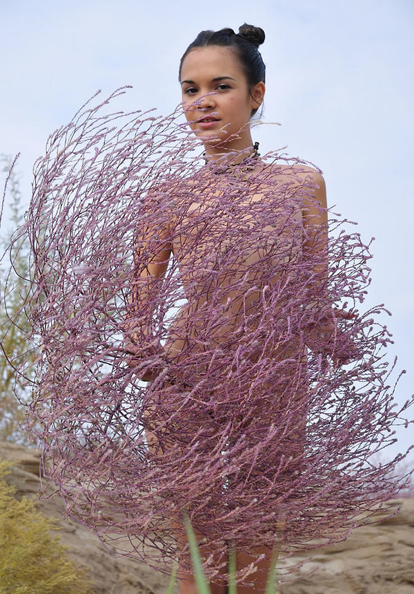 Анжела, 24